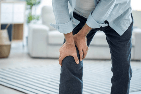 Egyoldali csípő- és lábfájdalom